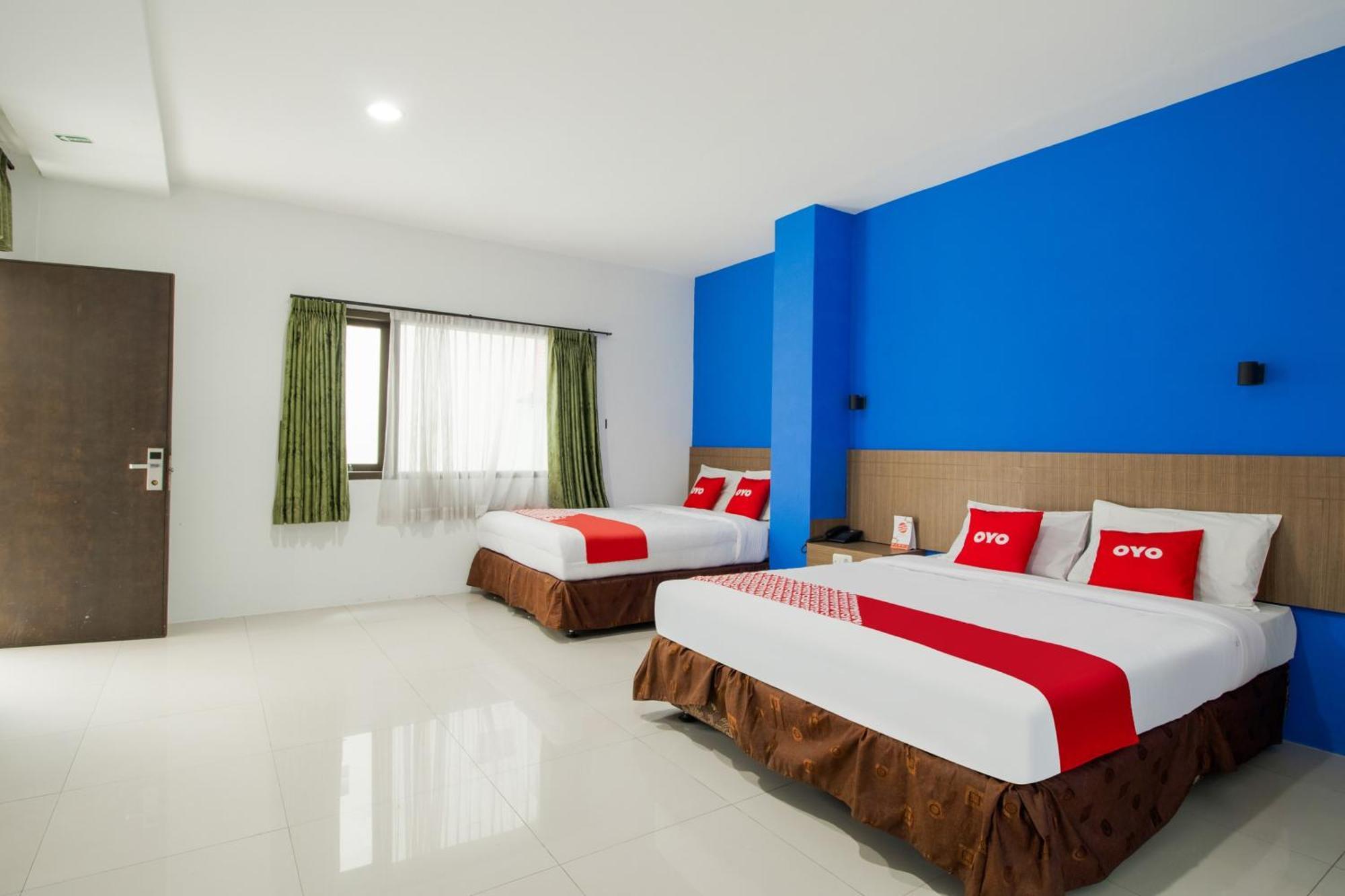 Oyo Flagship 3753 Cassa Dua Hotel Cimahi Exterior foto